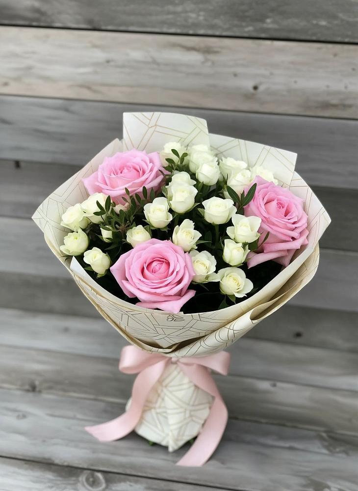 Букет цветов из: Розы в Падаре