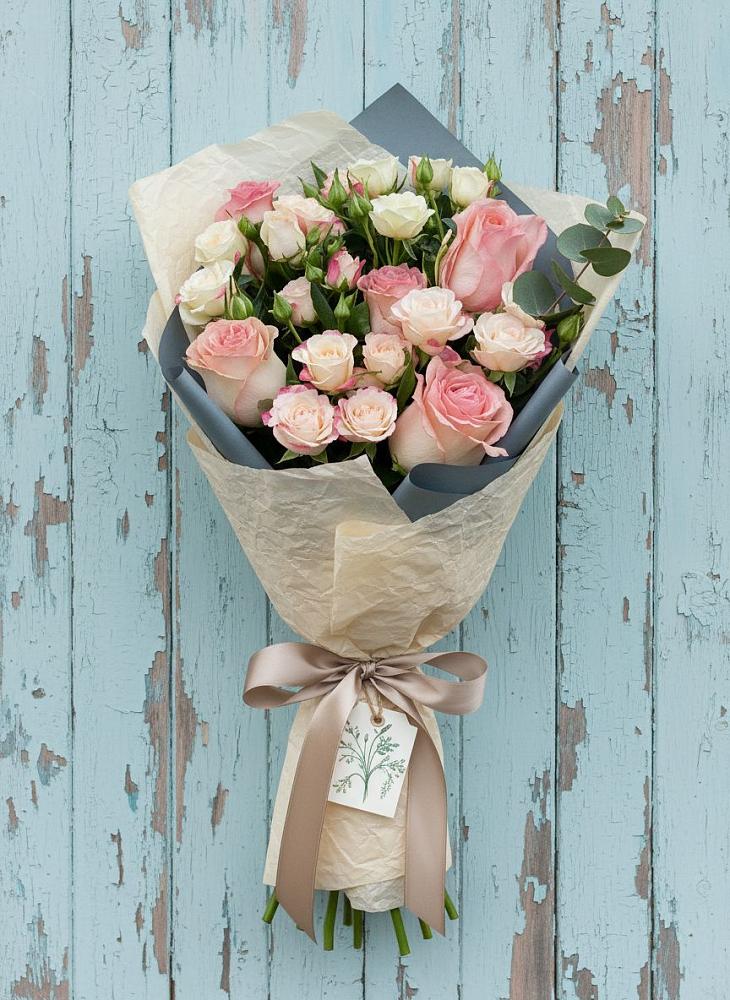 Букет цветов из: Розы в Падаре