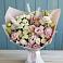 Букет цветов из: Альстромерии и Розы в Падаре
