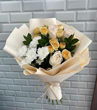 Букет цветов из:  Розы и Хризантемы в Падаре