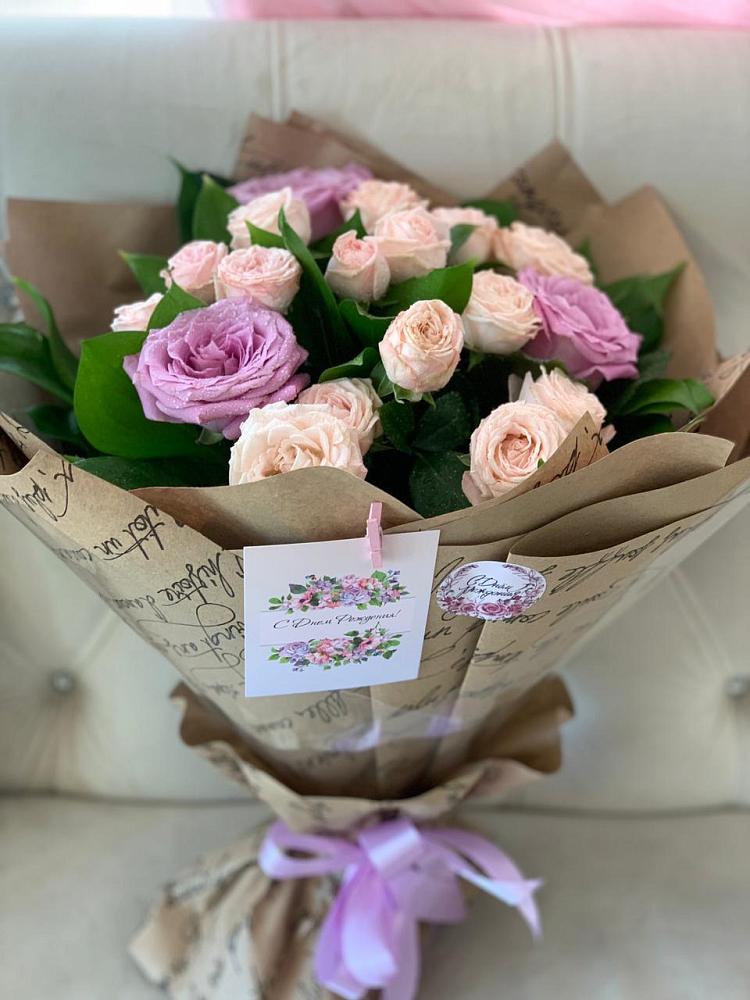 Букет цветов из: Розы в Падаре