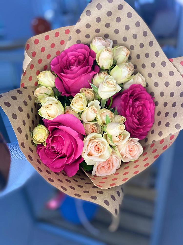 Букет цветов из: Розы в Падаре