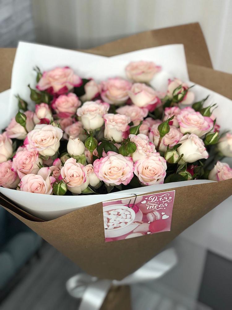 Букет цветов из: Розы в Падаре