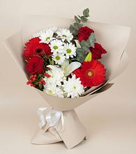 Букет цветов из:  Розы, Хризантемы, Герберы и Лилии в Падаре