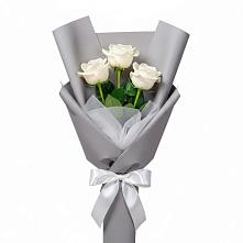 Букет 3 белые розы в Падаре