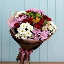 Букет цветов из:  Розы, Хризантемы и Альстромерии в Падаре