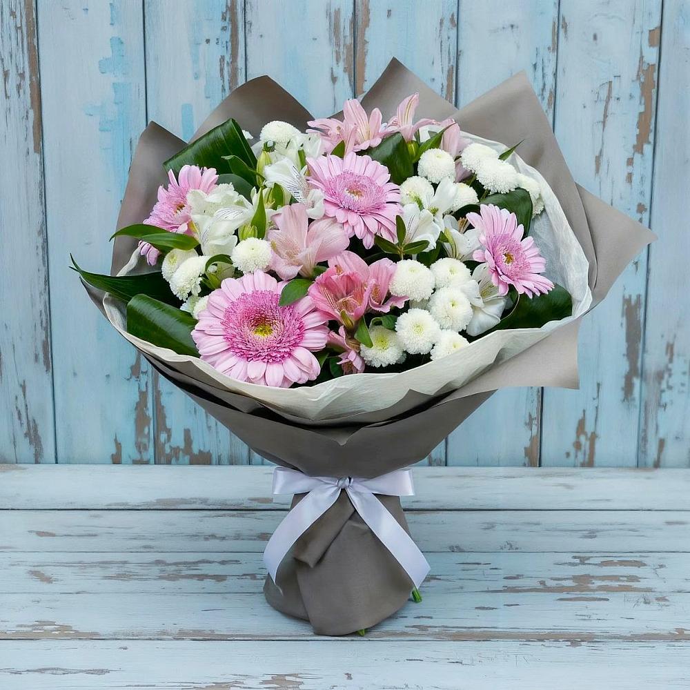 Букет цветов из: Герберы, Альстромерии и Хризантемы в Падаре