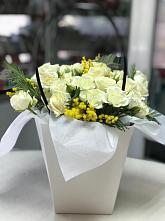 Цветочная композиция из Розы  в Падаре