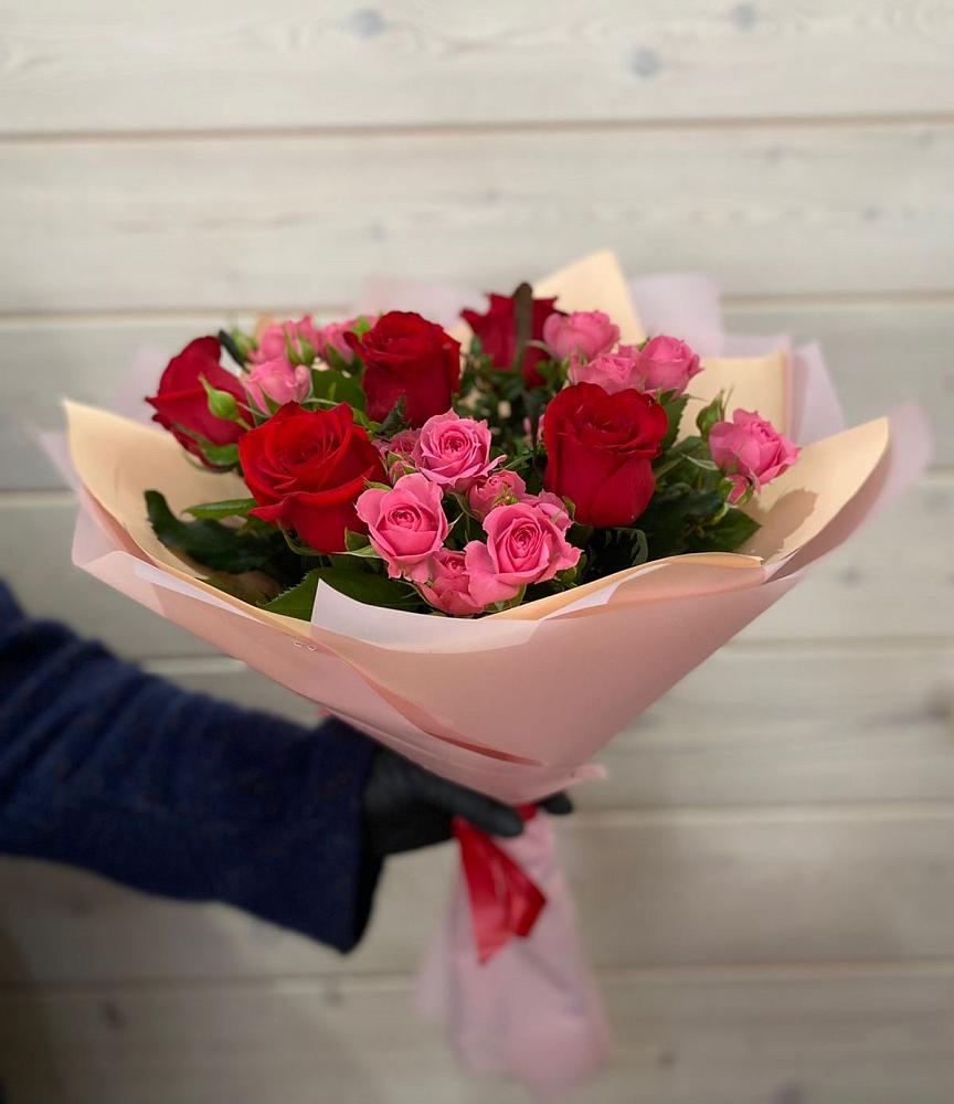 Букет цветов из: Розы в Падаре