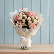 Букет цветов из:  Розы в Падаре