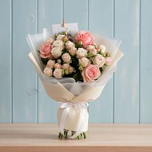 Букет цветов из:  Розы в Падаре