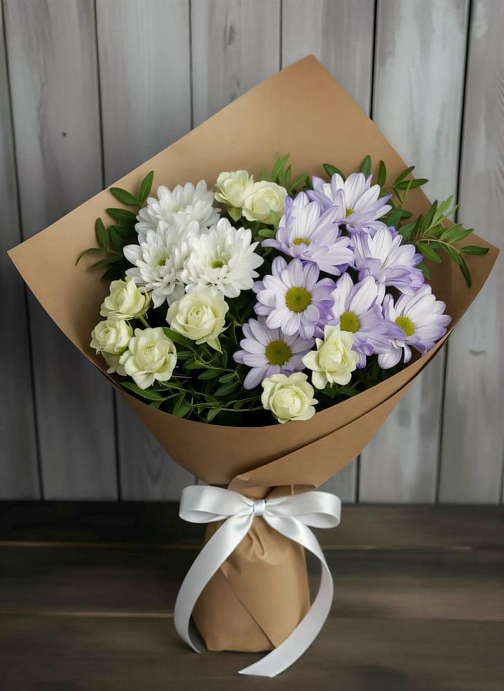 Букет цветов из: Хризантемы и Розы в Падаре